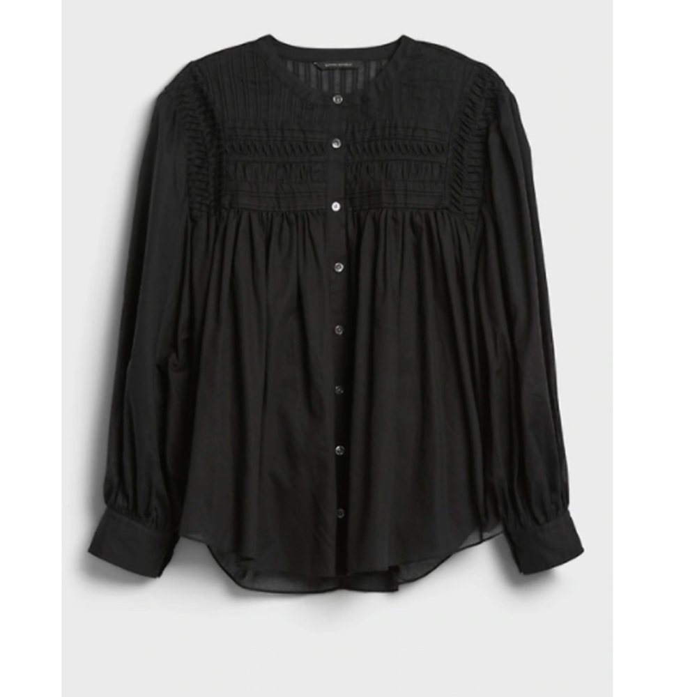 NWT Banana Republic Pintuck Swing Top Blouse Black